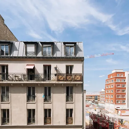 Lovely & Spacious 1bd Apart For 4 In