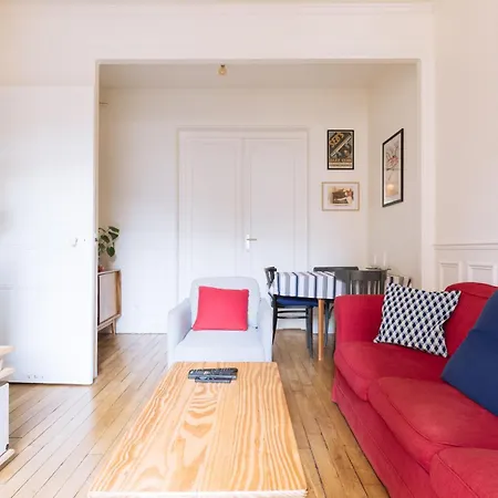 Lovely & Spacious 1bd Apart For 4 In Paris